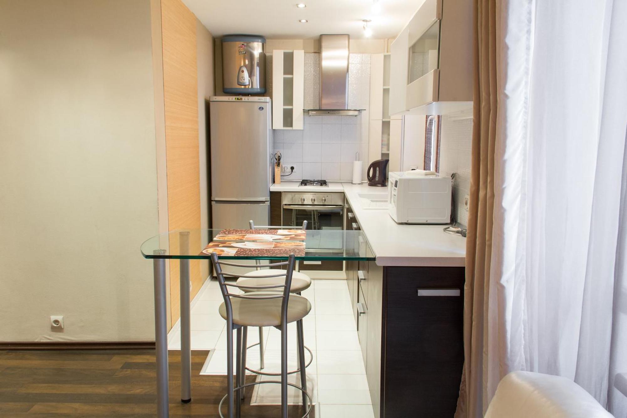 Alex Apartments Near Kreshatik St Kyiv Room photo